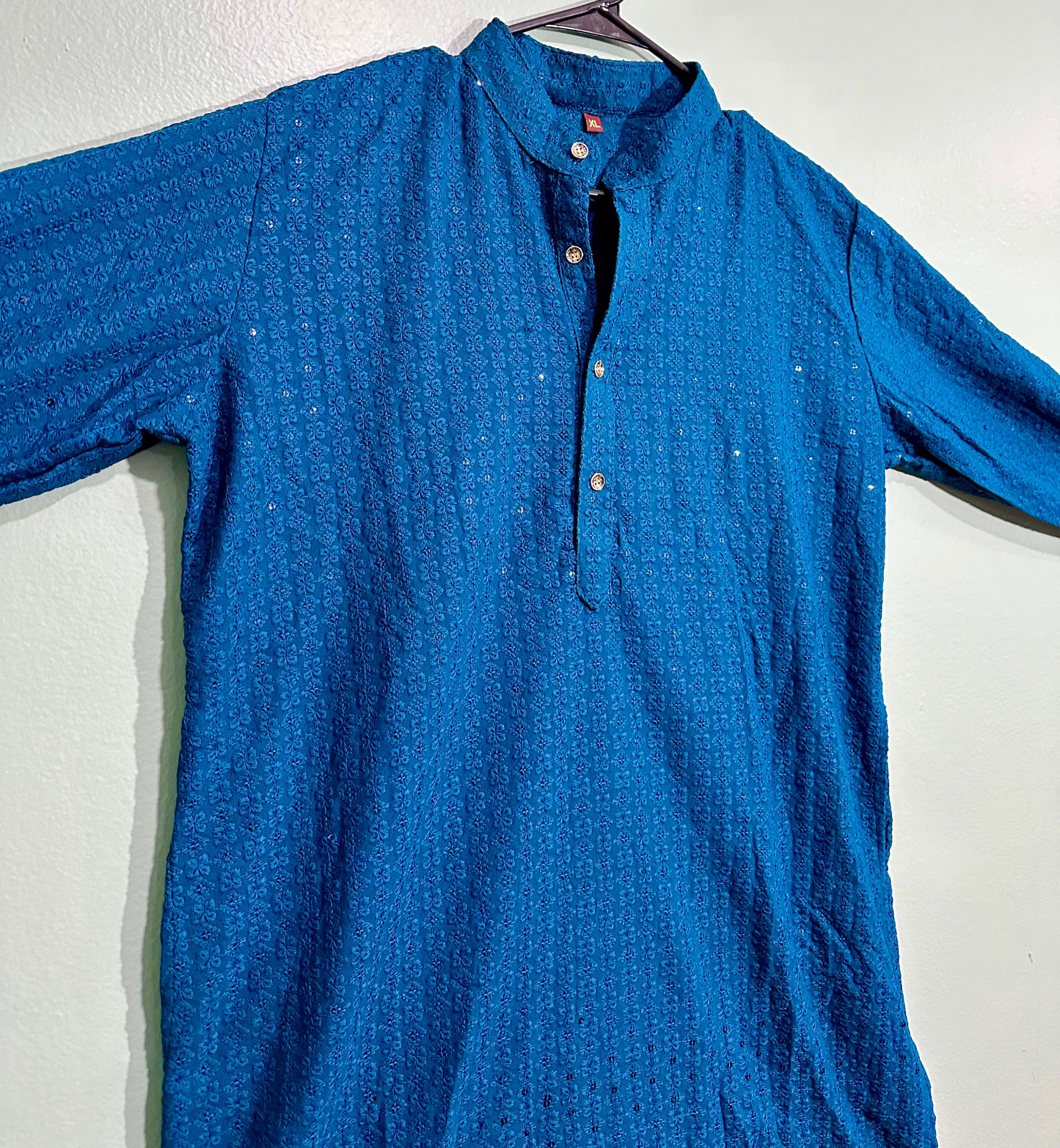 ChikanKari Kurta