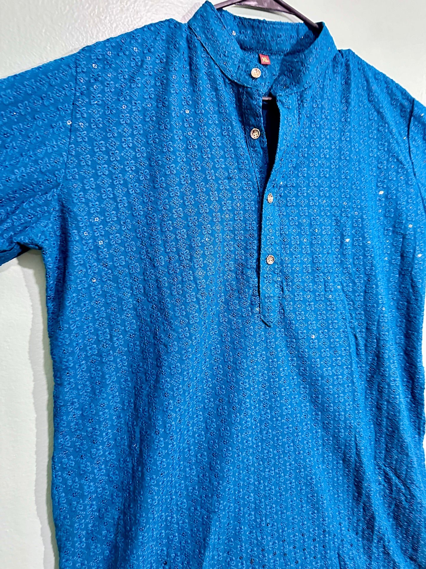 ChikanKari Kurta