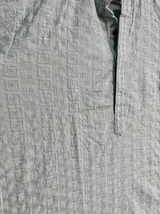 ChikanKari Kurta