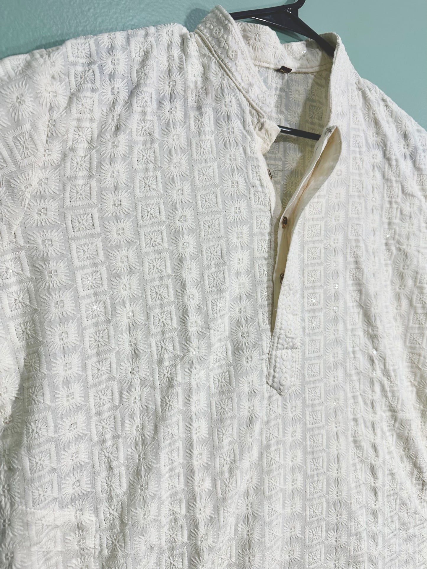 ChikanKari Kurta