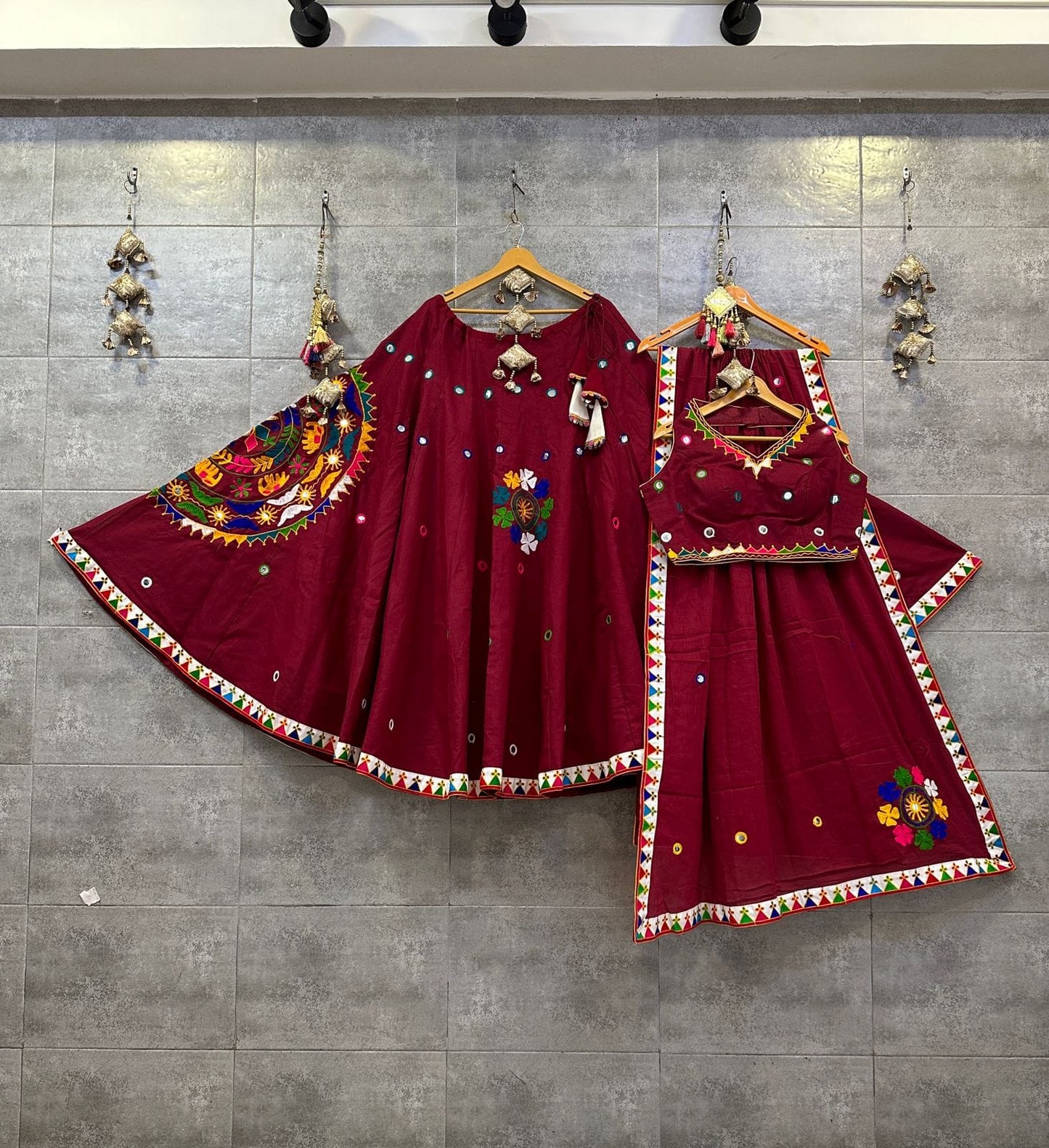Suryamukhi Chaniya Choli pair